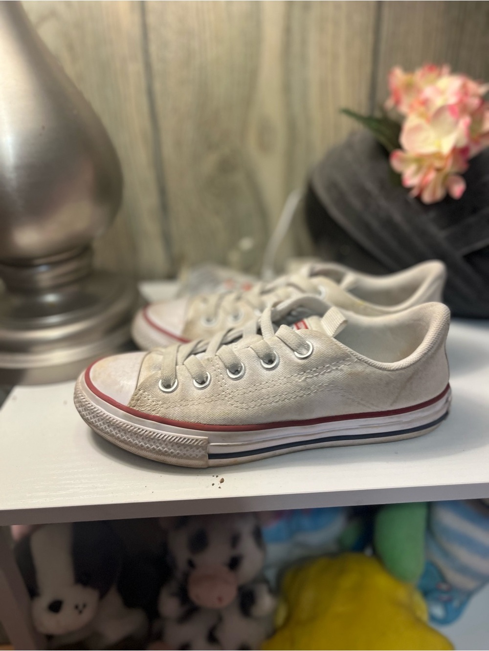 Converse Kids Low Top Canvas Sneakers in White with Red Trim - Picture 3 of 5